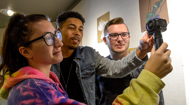 La Roche photography students in the Gallery